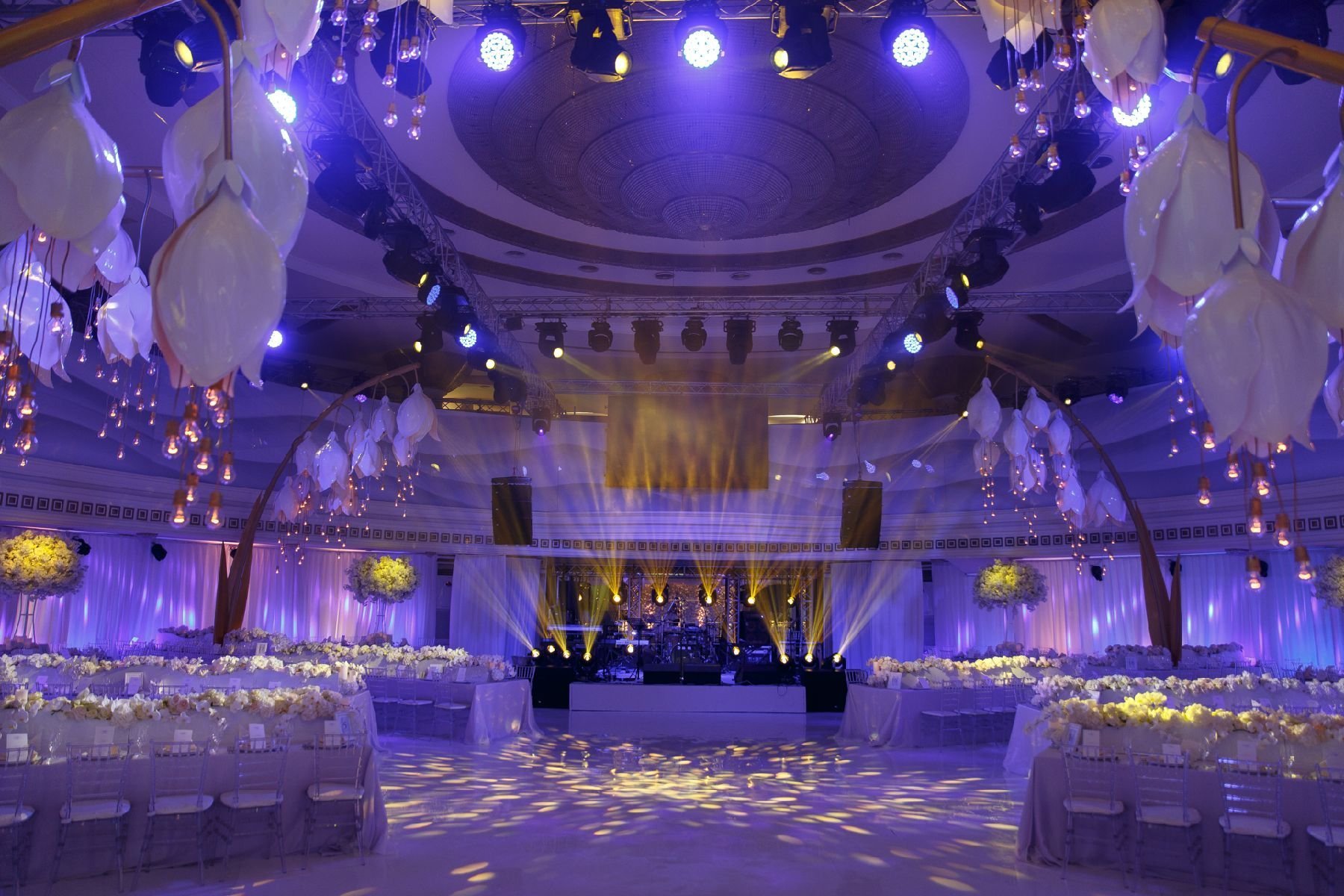 Лучший Ресторан для Свадьбы: Где Встречаются Вкус, Романтика и Искусство