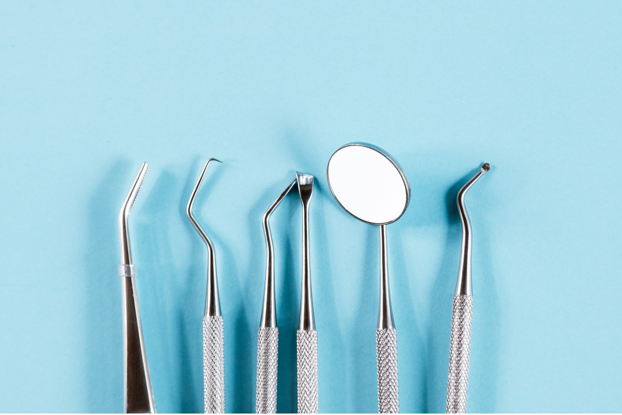 Современные стоматологические инструменты: Технологии, обеспечивающие заботу о вашей улыбке